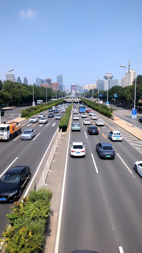 牌京阁北京车牌出租市场深度解析：老司机教你如何避开90%的坑
