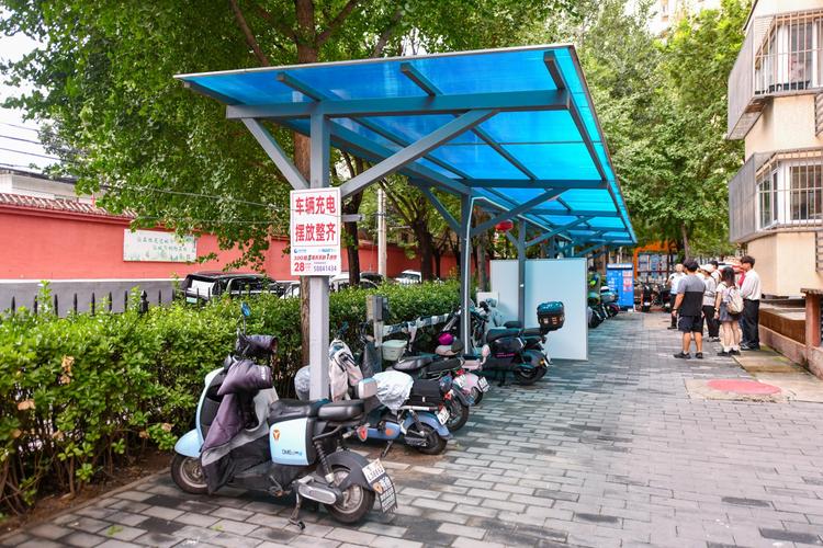 牌京阁北京牌照电动车出售价目表：老司机告诉你真实行情与避坑指南